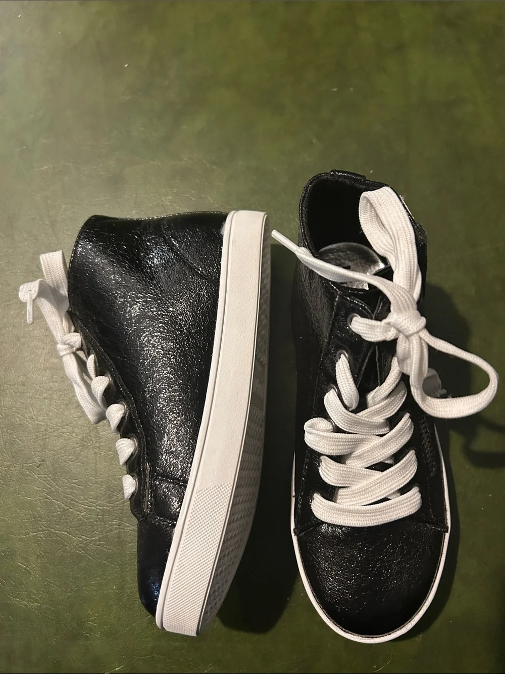 kidpik Black High-Top Sneakers with White Laces